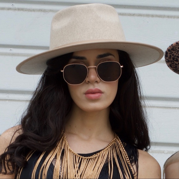 Enigma Wide Brim Hat - Picture 3 of 7